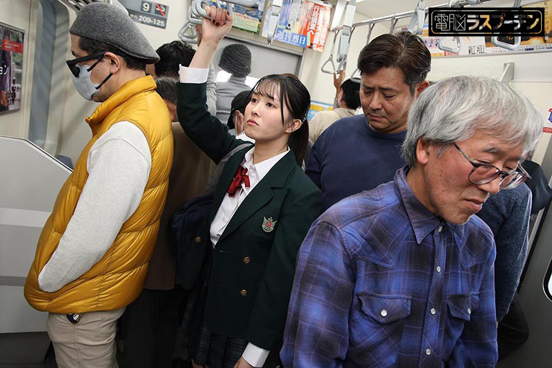 「完全着衣内アングル!先端が自在に動くファイバースコープで敏感な乳首を責められ恥ずかしがりながらも感じてしまうちっぱい美少女2 感じすぎて泣き顔美少女」のサンプル画像1枚目