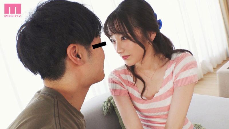 「新世代スレンダー美少女・宮下玲奈ちゃんが初の筆おろし4本番！優しくリードしつつ4人の素人男子と真っ向勝負！

「イ～ッパイ可愛がって卒業させてアゲる！」
手土産一緒に食べて！憧れの先輩になりきって！公園おんぶデート！浴衣ツイスターゲーム！童貞クンの要望を叶える全力チャレンジSEX！

ド緊張で萎えちゃった子には唾手コキで射精までアプローチ！愛情持って楽しむHがやっぱりイイ！」のサムネイル