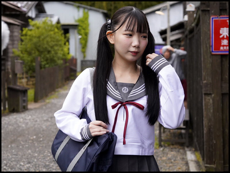 「オトナを舐めてるクソ生意気な塩対応アイドル女子校生はわからせ野外輪●レ×プでカメコおじさん達の肉便器に堕ちました 南日菜乃」のサンプル画像7枚目