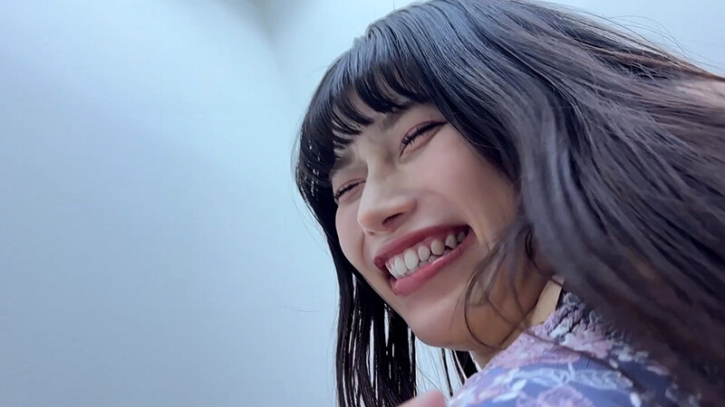 「街角で声をかけてくすぐりさせてもらう アパレル関係 ひなみちゃん」のサンプル画像8枚目