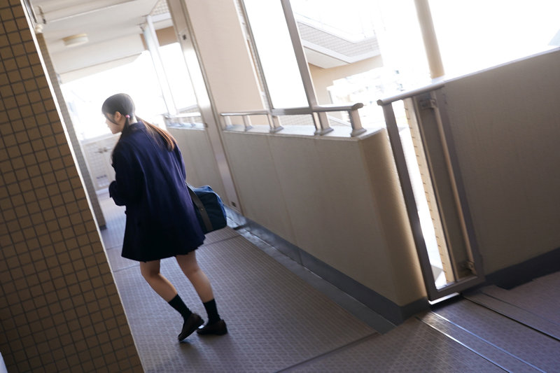 「ストーキングされて隅に追い込まれてどこにも逃げ場なき喉奥イラマチオ・極」のサンプル画像3枚目