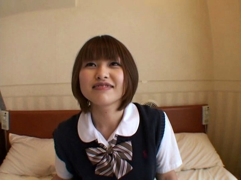 「【素人JK】制服姿の女子校生がドキドキ初体験サポート｜学生服コスプレ美少女の甘い誘惑」のサムネイル