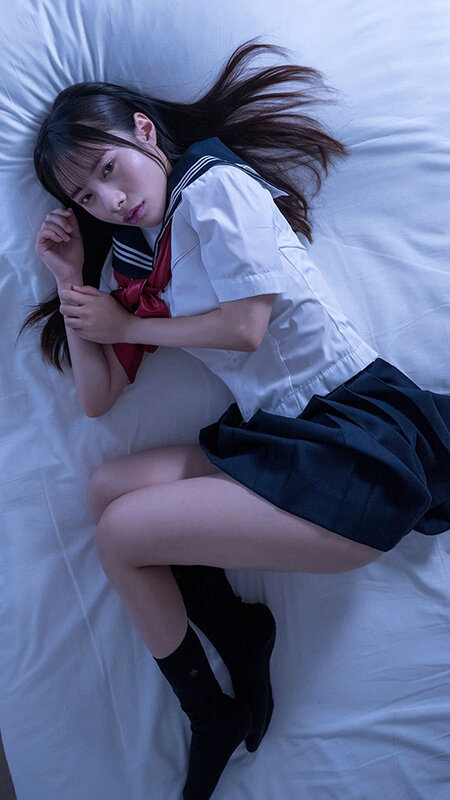 「松井日奈子・真木今日子が魅せる野外露出×NTR×中出し！巨乳女優の実写版托卵の娘」のサムネイル