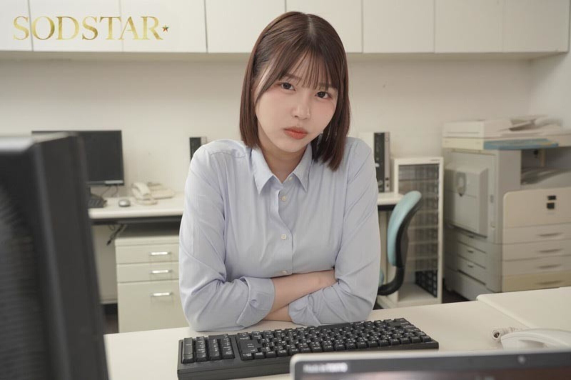 「【特典版】厳しい女上司は、中出しまでさせてくれる日本一回転率の悪い罵倒バニーピンサロ嬢だった！お店でも会社でもボクの童貞チンポを貶しながら∞回ヌイてくれた！ 唯井まひろ【8周年作品】」のサンプル画像7枚目