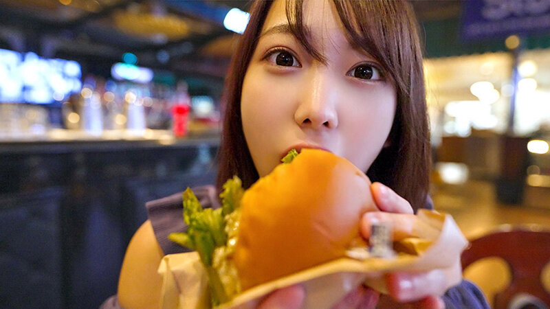 「素人大学生【限定】メス穴を謳歌するGcup巨乳女子アナ系JDミキちゃん（20）フェロモンむんむん極上えろボディ お団子みたいに揺れる巨乳巨尻にチンポぶっ挿したら即メス声！」のサンプル画像2枚目