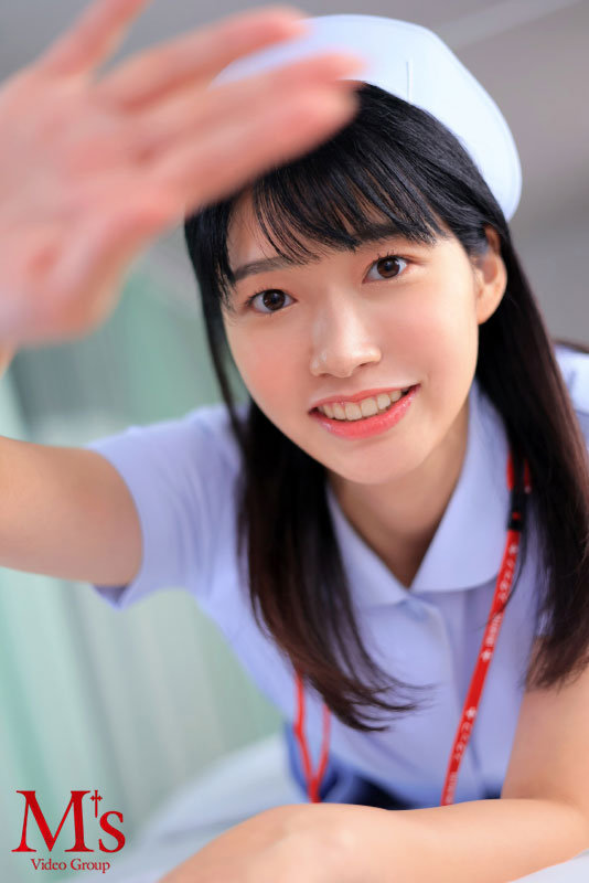 「おじさんのモノが大好きすぎるナース
見た目が清楚系なのたまらん」のサムネイル