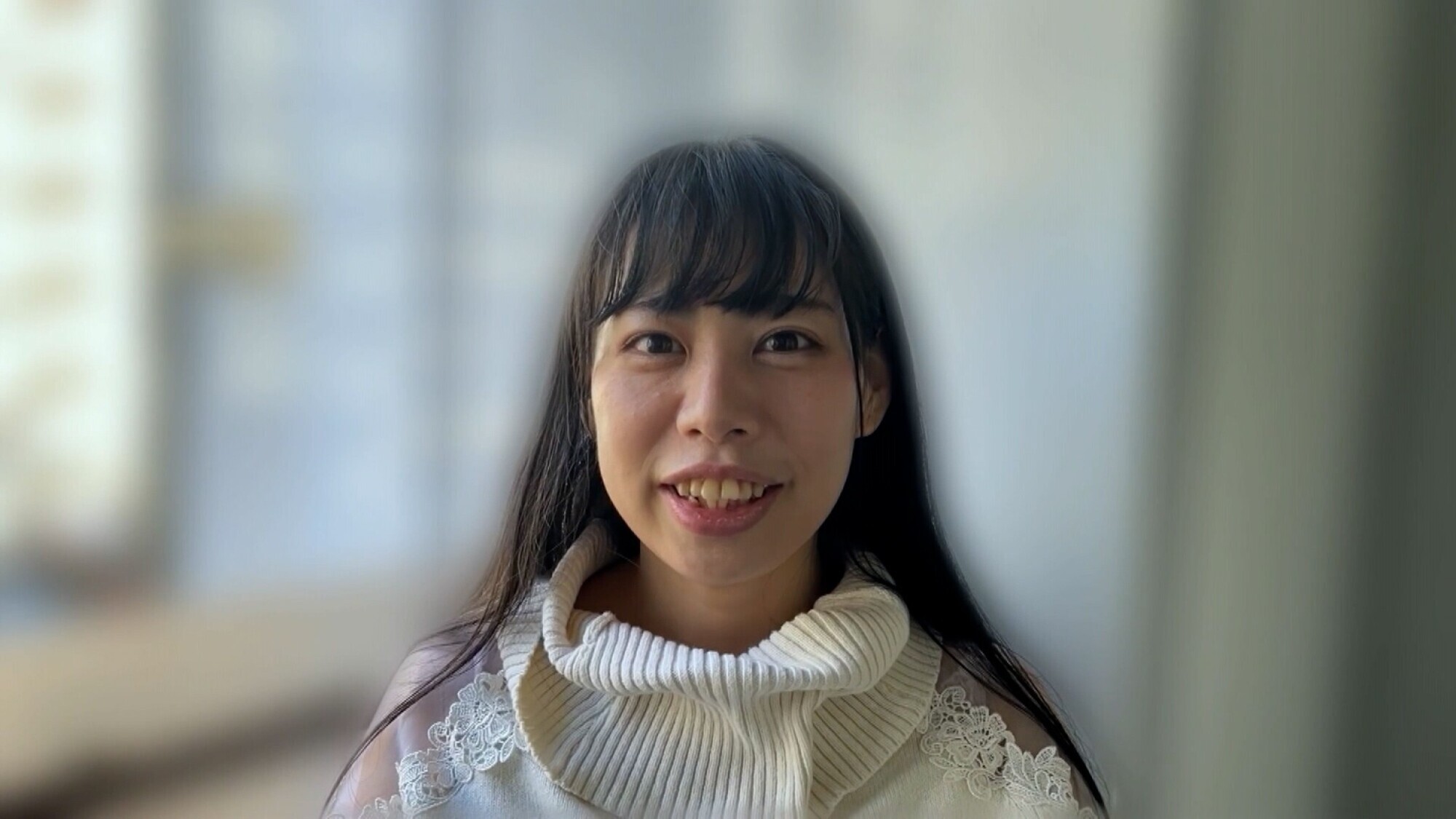 「餅田ササピリカの羞恥プレイ動画｜黒髪美少女がリモバイ散歩で恥じらう姿が話題」のサムネイル