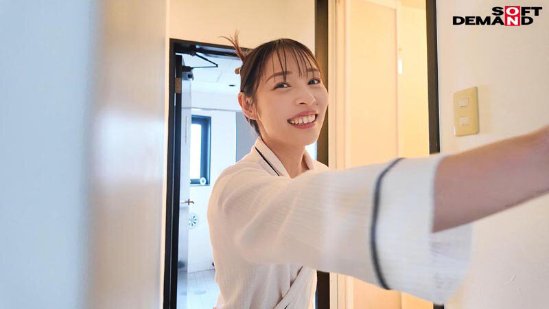 「玉井晴香 34歳 息子が中●生になる前、最後の撮影 「楽しかった、も嘘じゃない。私の大事な思い出」敏感なカラダを震わせて無邪気な笑顔で受け止める 大量ザーメン21発ぶっかけ」のサンプル画像5枚目