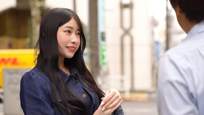 「小悪魔女子が彼氏より好きな人と浮気…」のサムネイル