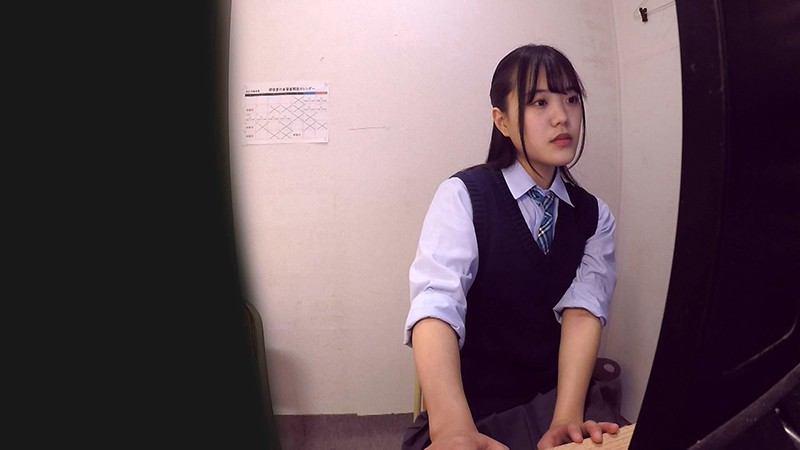 「女子校生オナニー盗撮 一心不乱にクリを擦り続け「アヘ顔イキ狂い」10人 Vol.2」のサンプル画像1枚目