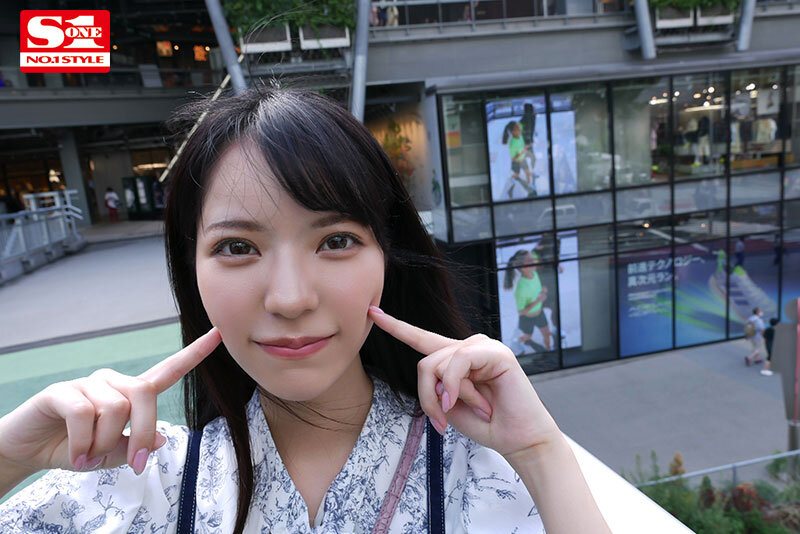 「清楚系な彼女が裏では発作的ヤリマン女！？所構わず勃起させ強引にハメてくるむっつり本性むき出し初デート！！ 浅野こころ」のサンプル画像4枚目