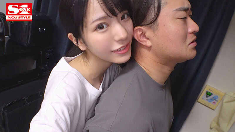 「清楚系な彼女が裏では発作的ヤリマン女！？所構わず勃起させ強引にハメてくるむっつり本性むき出し初デート！！ 浅野こころ」のサンプル画像7枚目