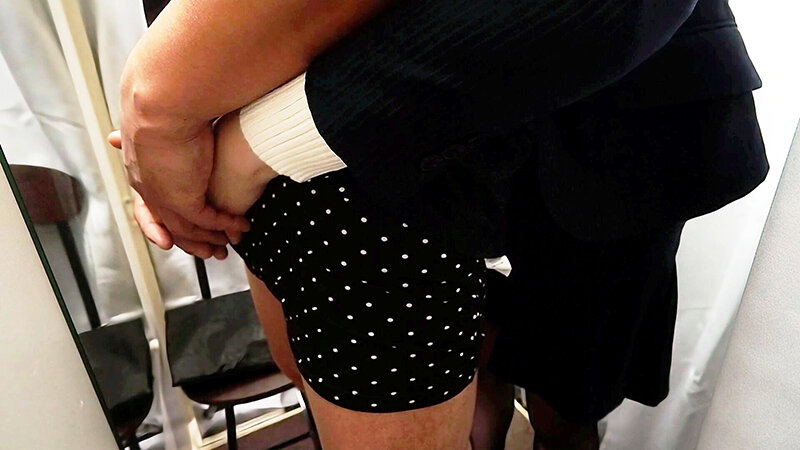 「エロい店員がこっそり抜いてくれた話。 千智さん」のサンプル画像5枚目