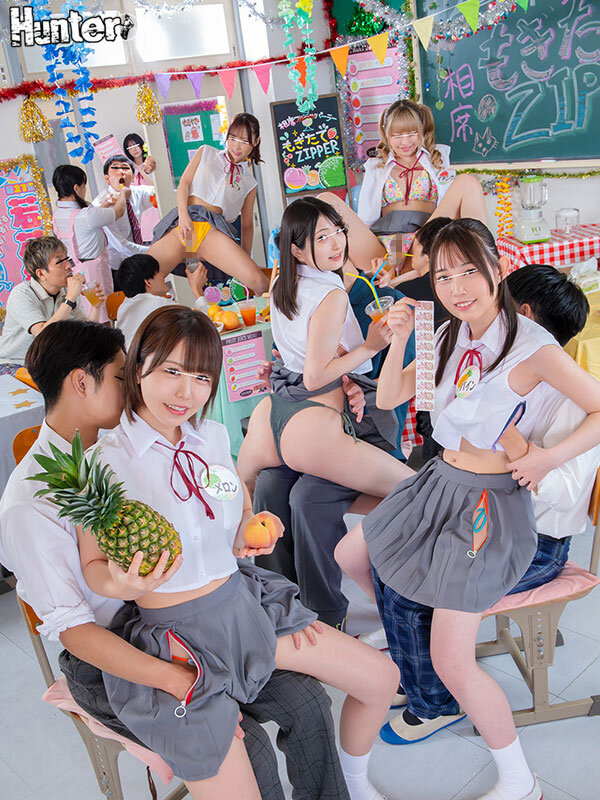 「学園祭で女子校生と密着相席体験!制服JKにフェラ・バック・中出しの過激プレイ」のサンプル画像1枚目