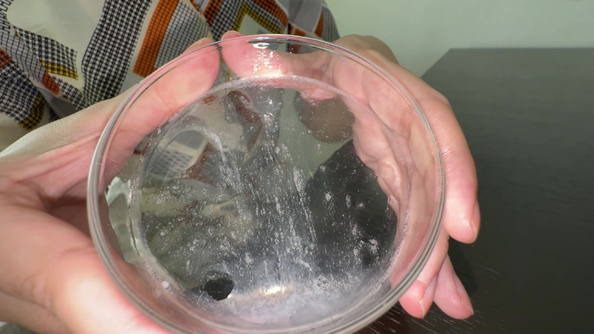「【個人撮影】閲覧注意!加護まりの「濃縮還元唾液」を加湿器で噴霧してみた!」のサンプル画像2枚目