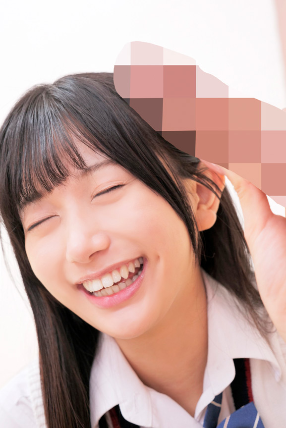 「素人ナンパ 代々木でみつけたウブな女●●生に18cmメガチ○ポを素股してもらったら、こんなにヤラしい事になりました。」のサンプル画像3枚目