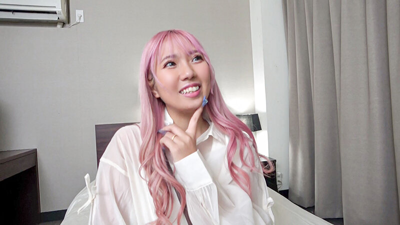 「SNSでナンパした美人人妻が、旦那以外の身体に興奮してドエロい本性さらけ出しちゃいました！ 和久井美兎」のサンプル画像1枚目