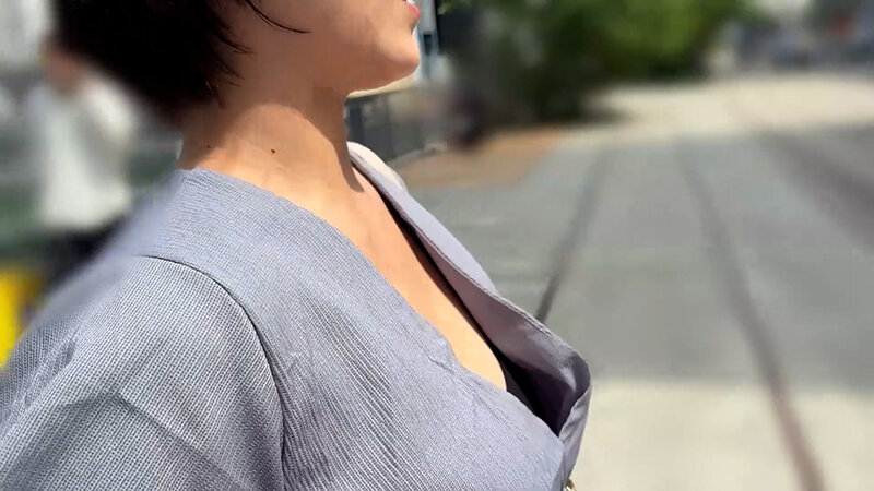 「街角で声をかけてアナル観察させてもらう ウェディングプランナー かほちゃん」のサンプル画像1枚目