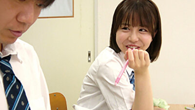 「椿りか・流川莉央・柏木こなつが騎乗位で中出し！巨乳巨尻女子校生のむにむに誘惑SEX」のサンプル画像4枚目