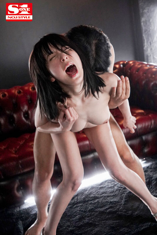 「本物芸能人 四宮ありすちゃんて連続何回イケるの？ノンストップ超々ロングSEXで見たことないオーガズム」のサンプル画像10枚目