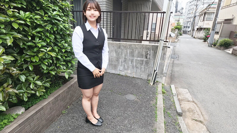 「超時短!!出会って秒ハメチャレンジ【デカ尻×100cmスライム乳を仕事帰り呼出し雑居ビル入口でNOシャワー即フェラSEX】&【即尺→即ハメオジたちと突発6P乱交SEX】豪華2本立スペシャル」のサンプル画像2枚目