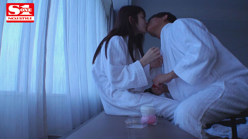 「河北彩花の完全プライベートセックス全部撮った！ 圧倒的に支持される新時代トップ女優と朝まで2人きりの生々ハメ撮りFUCK」のサンプル画像8枚目
