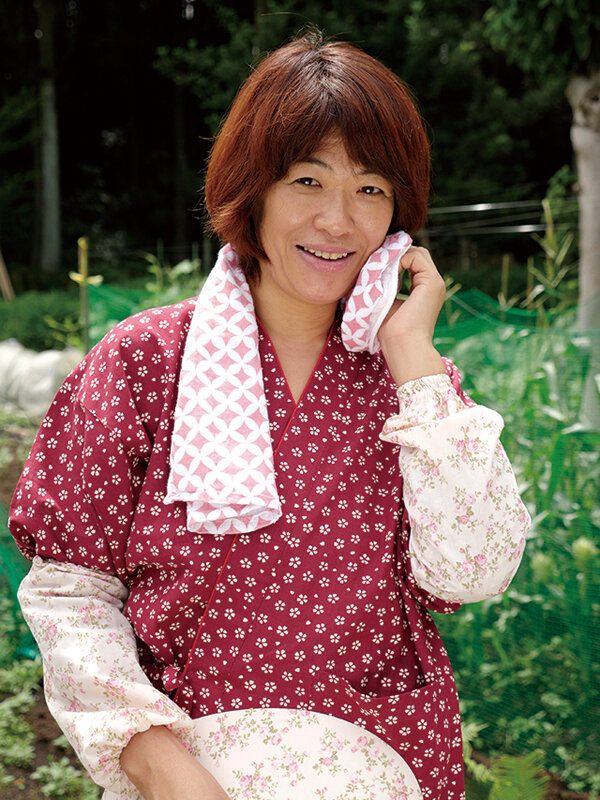 「池森雫・黒柳美沙子ら熟女五人が魅せる田舎の母の温もりと癒しの時間」のサンプル画像1枚目