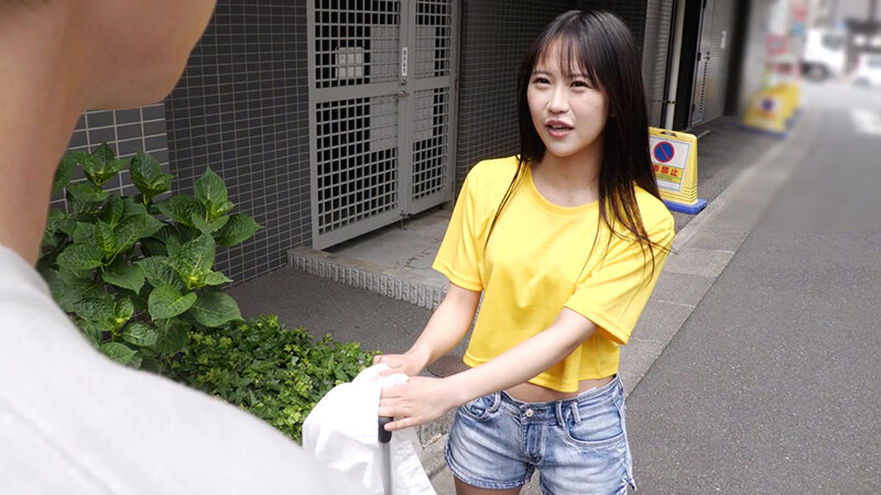 「【4K】田舎から上京してきた姪っ子と禁断中出し性交 石原青」のサンプル画像1枚目