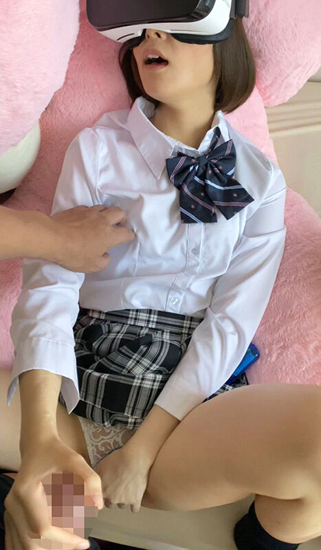「※絶対に流出させないで下さい※ Z世代女子校生 メンコン狂い地下アイドル 秋葉原看板メイド OL 専業主婦 12名 素人流出裏フルデータ 200分超収録」のサンプル画像10枚目