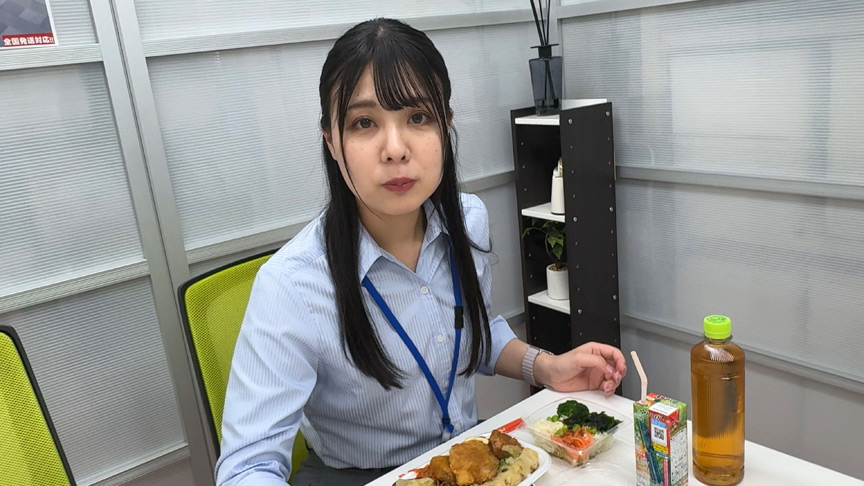 「【あざとい後輩推しアカウント】 常に笑顔のあざと系女子 後輩OLのSEX動画公開します」のサンプル画像13枚目