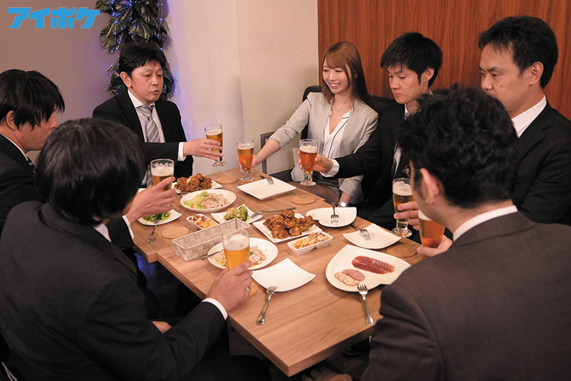 「「ホテルで休憩しよっか？」 新入社員歓迎会で酔いつぶれた僕が会社の受付嬢に逆お持ち帰りされ朝まで精子搾り抜かれた一夜。 西宮ゆめ」のサンプル画像1枚目