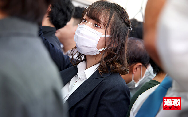 「対面痴●で何度もイカされ糸が引くほど舌を絡ませるベロキス発情娘」のサンプル画像16枚目