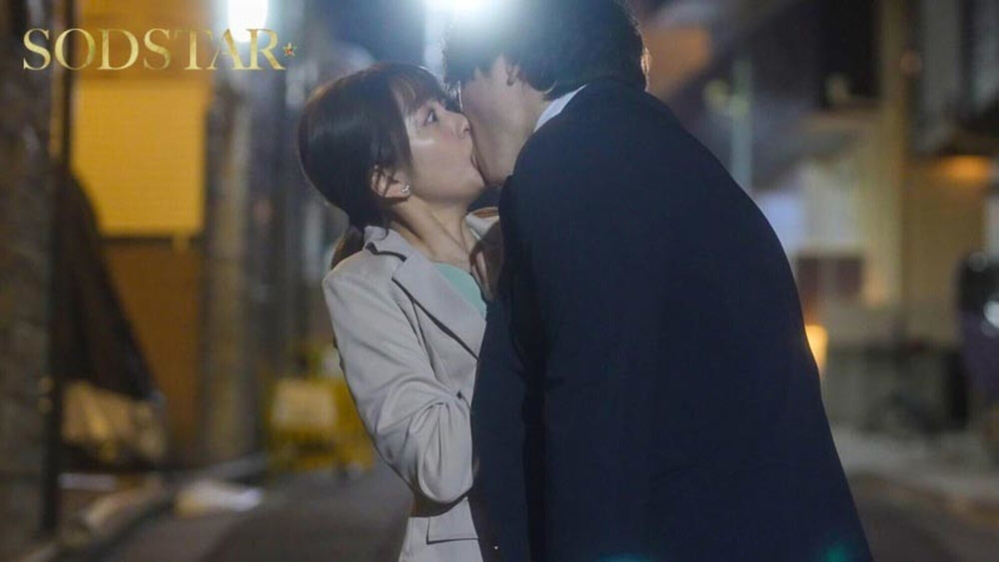 「苦手な同僚と飲み会帰りに勢いでワンナイトしてしまったら膣奥フィットするチ〇ポの相性が良すぎて人生最高の絶頂感を味わってしまい･･･全然好きじゃないのにおかわりセックスしまくった 青空ひかり」のサンプル画像7枚目