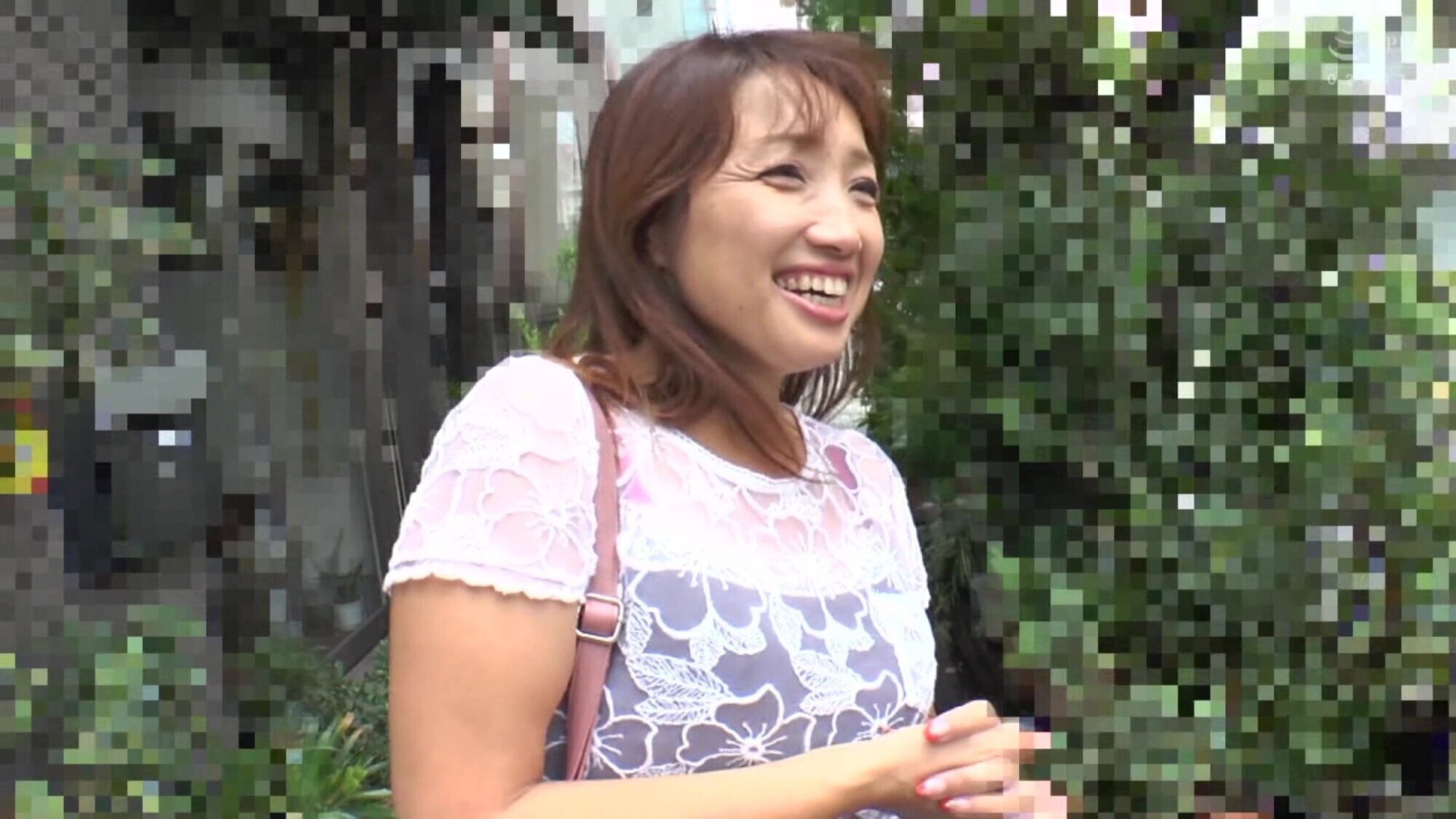 「キュートな顔して潮吹きまでするスケベボディ妻」のサンプル画像1枚目