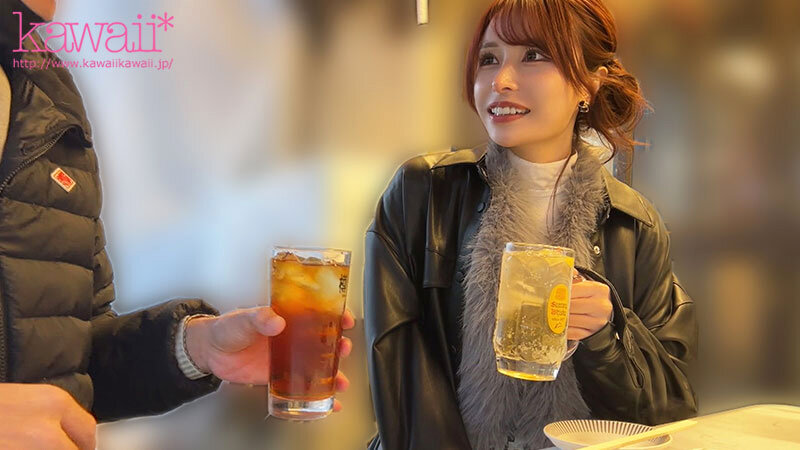 「バケモノ級の性欲だった元カノと3年ぶりに再会したら初恋再燃 感情が昂り過ぎてアノ頃できなかった中出しを許してくれた 伊藤舞雪」のサンプル画像1枚目