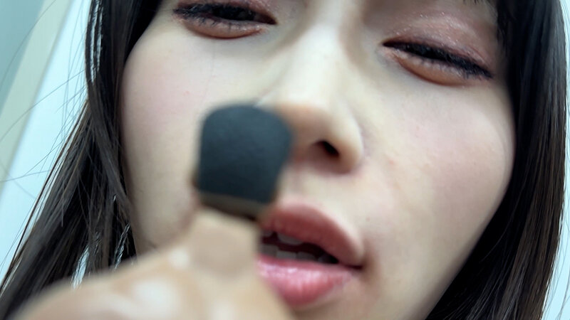 「【素人ナンパ】お姉さん系美女ひなみちゃんが濃厚唾液プレイでM男を責める激エロ動画」のサンプル画像9枚目