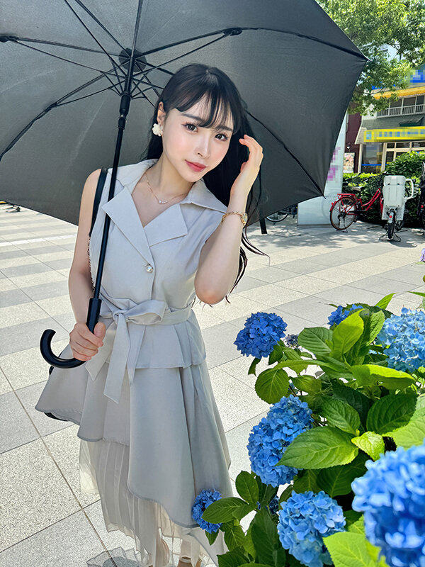 「友人の男ほど良く見える。寝取り趣味のあざとい女」のサンプル画像2枚目