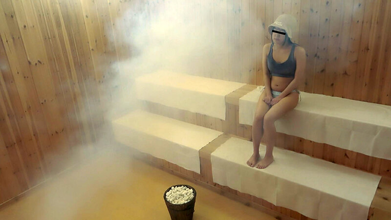 「絡みつくような男のキモい舌や滾る肉棒が玉汗美肌にねっとりまとわりつく【汗だくサウナ女子とトリップ性交秘蔵映像流出 5名 ＃02】」のサンプル画像5枚目