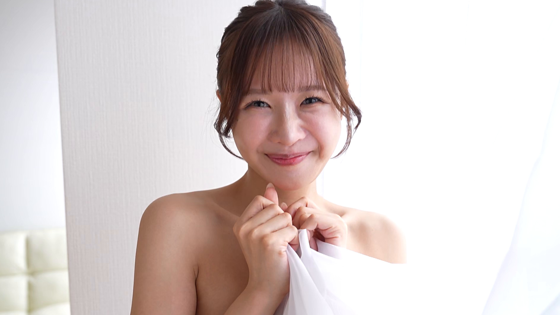 「Best naked 栗山莉緒」のサンプル画像1枚目