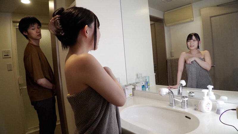 「【4K】童貞は幼なじみに奪われました…初めて彼女のできた童貞のボクのためセックスの練習相手になってくれた小生意気な幼なじみ 南日菜乃」のサンプル画像1枚目