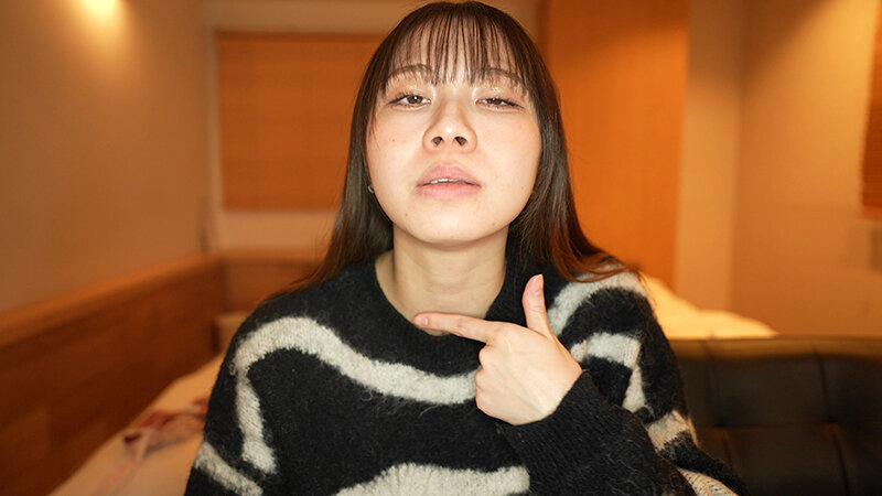 「【さくまつな】素人お姉さんをナンパ！口内観察＆喉奥チェックの個人撮影動画」のサムネイル