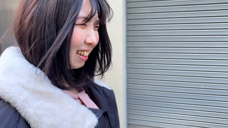 「おっぱい大きめ童顔女子がM男に濃厚鼻フェラ」のサンプル画像1枚目