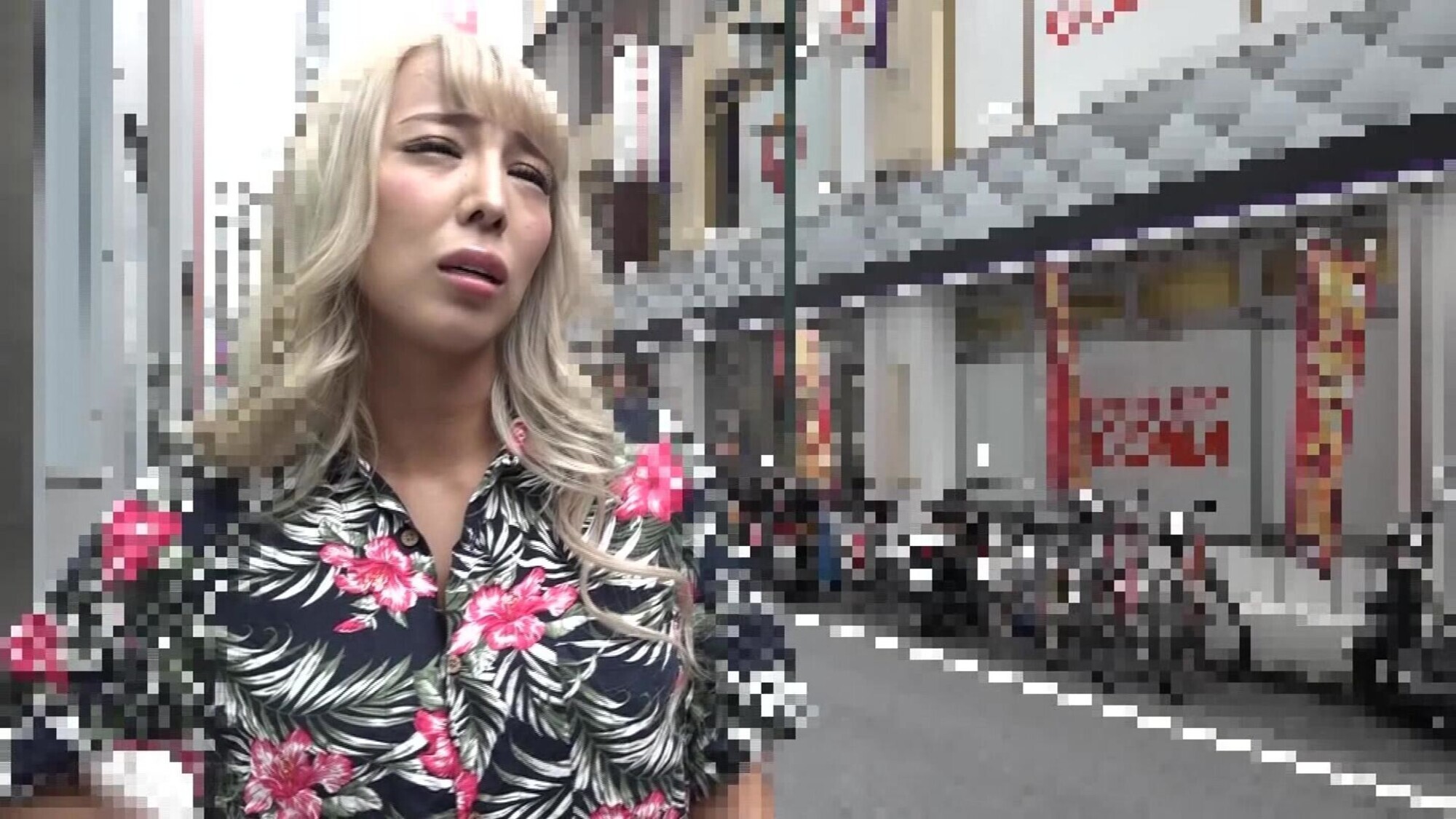 「ナンパ即堕ち素人ま●こ~カワイ子ちゃん10人がガチイキ濡れっぱなしSP」のサンプル画像21枚目