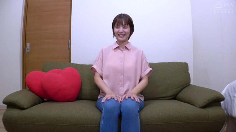「玉城夏帆のくすぐり拘束SM動画｜お姉さん系人妻が脇責め拷問で悶絶する姿がエロい」のサムネイル