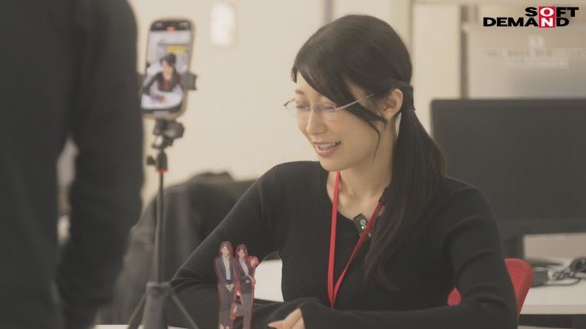 「【特典版】秘書 守屋よしの 会社のために中出し解禁」のサンプル画像3枚目