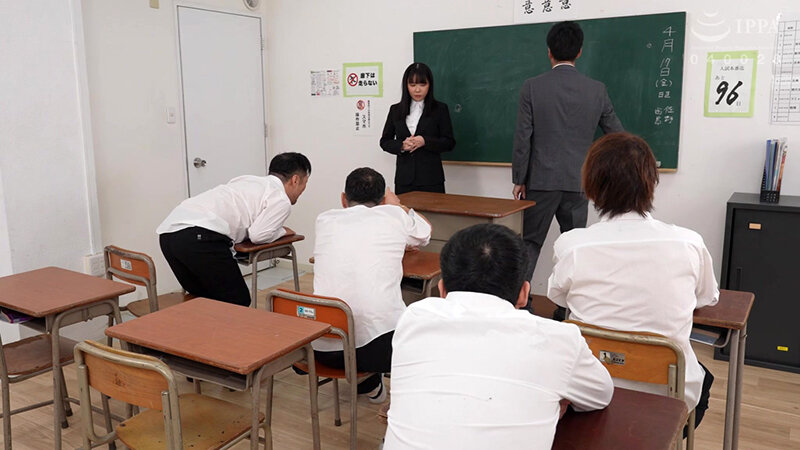 「ゆうきすず 鬼畜学園で激しいイラマチオ＆浣腸体罰プレイ｜過激調教動画」のサムネイル