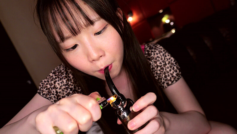 「藤田ゆず 美少女素人のハメ撮り中出しフェラ動画|媚薬で感度抜群の激カワ彼女」のサンプル画像1枚目