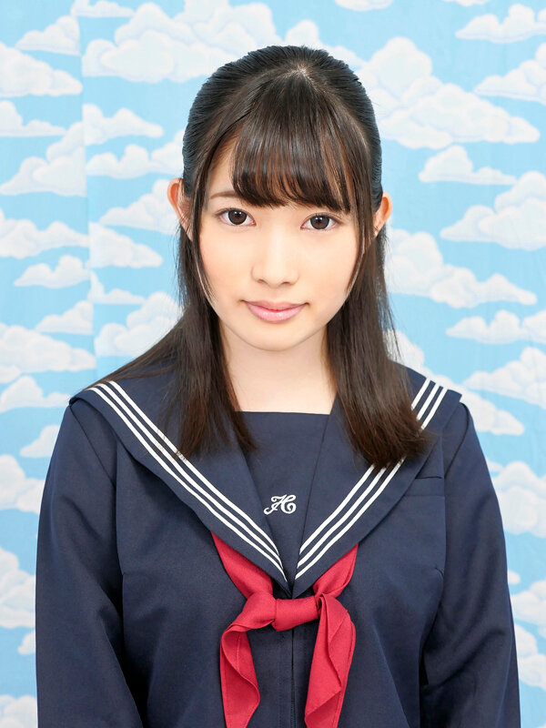 「代々木で見つけた優しい女子校生に18cmメガチ○ポを素股してもらったらこんなヤラしい事になりました。 美甘りか」のサンプル画像1枚目