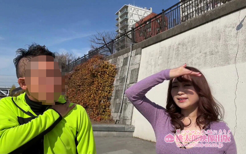 「ヤリマンワゴンが行く！！ハプニング ア ゴーゴー！！川上ゆうとリズの珍道中 甘サド絶倫痴女のエキサイティングザーメンハント！素人相手にエンジン全開！浅草チ○ポ食べ歩き編」のサンプル画像2枚目