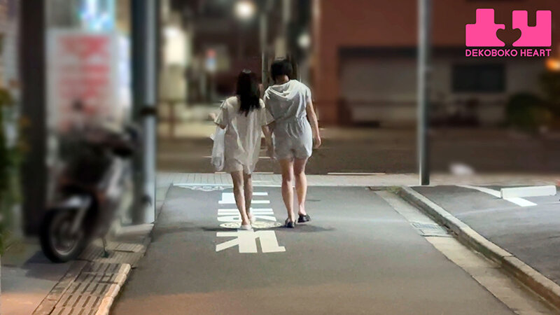 「南梨央奈×乃木蛍のレズビアン初体験!温泉旅行で芽生えた濃厚レズキス&接吻プレイ」のサンプル画像9枚目